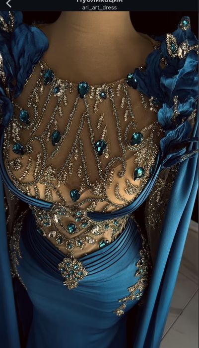 Вечернее платье