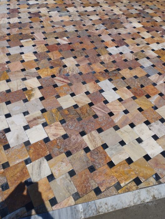 Брусчатка, мрамор сокол