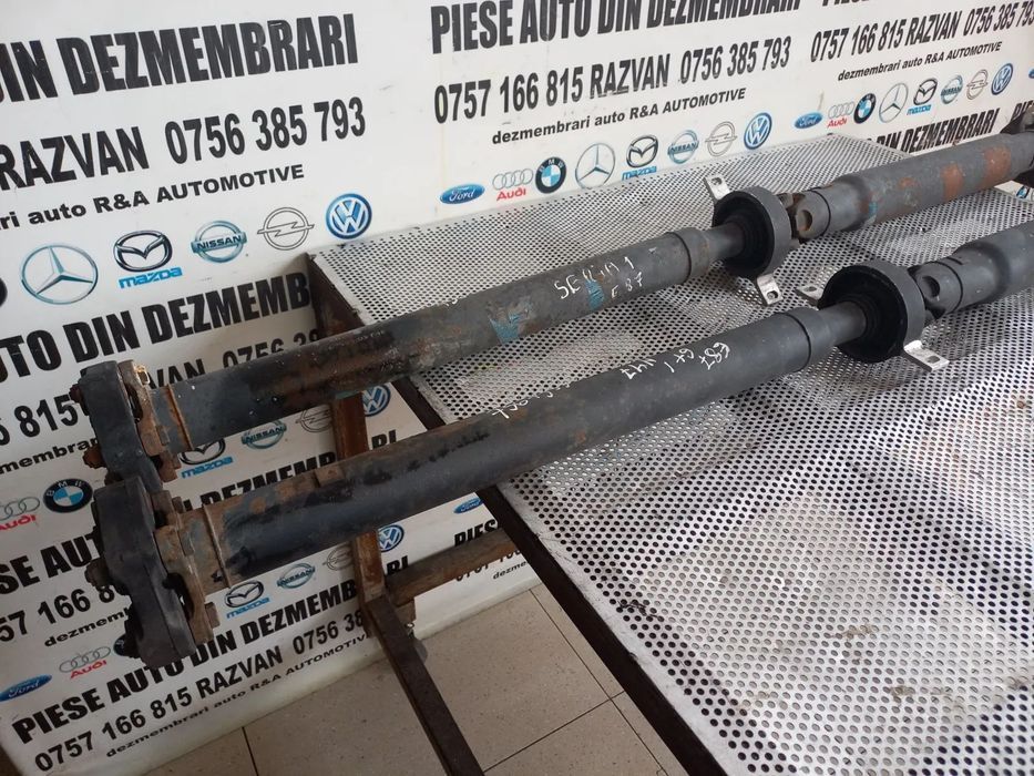 Cardan Bmw Seria 1 E87 Cod 7567953 E81 E87 E88 - Dezmembrari Arad