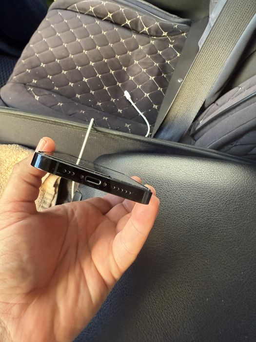 Iphone 14 pro в отличном состояний