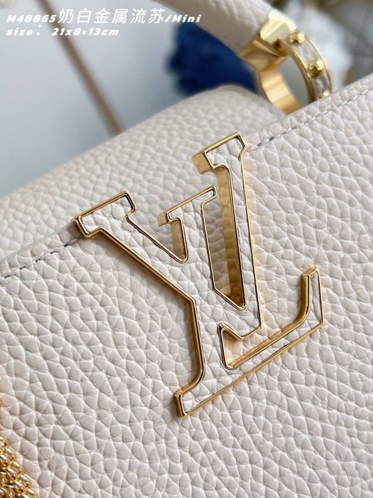 Geanta Louis Vuitton Capucines