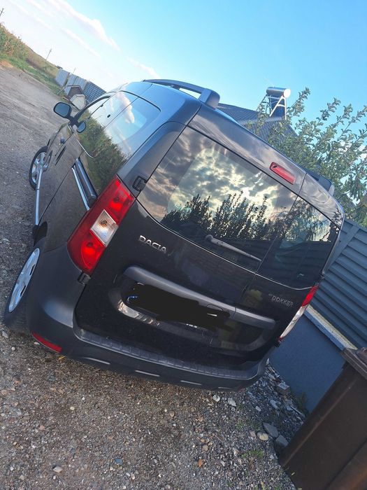 Vând Dacia Dokker