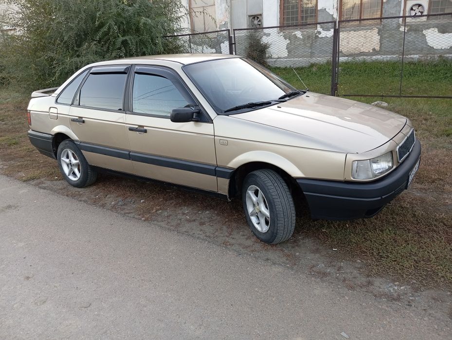 Продам машину Pasat b3