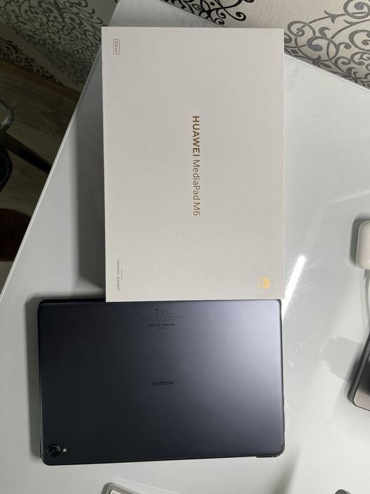 Huawei mediapad m6, 64 gb, ram 4 gb