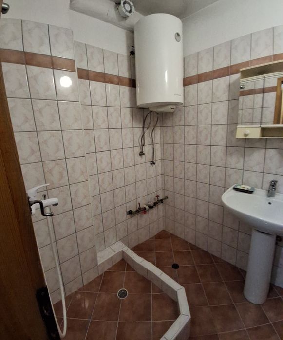 Дава се под наем Четиристаен апартамент в Варна, Окръжна болница - 90 кв.м за 448.8 € - Снимка #6