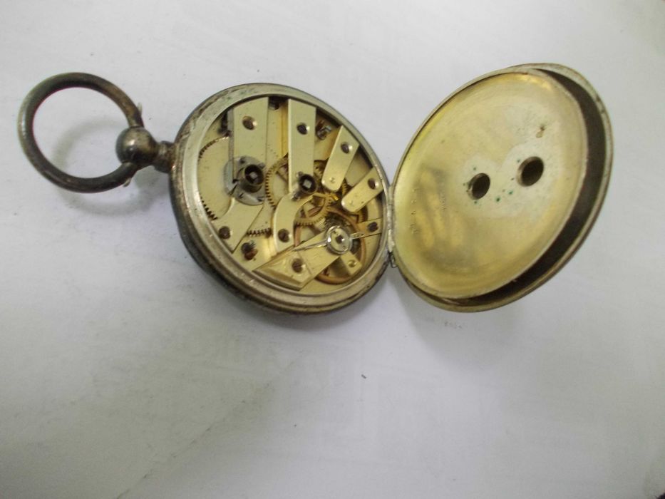 Ceas vechi de buzunar defect din argint 1891