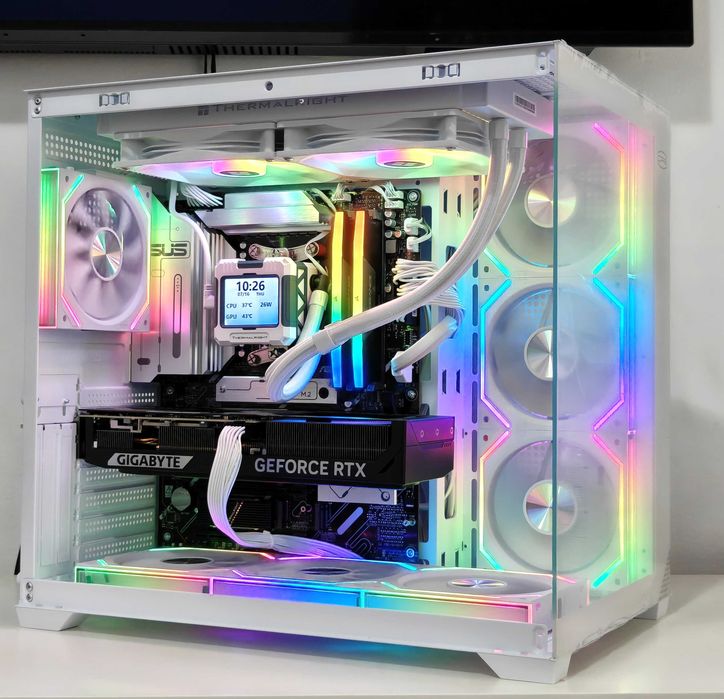 PC Ryzen 7 9800X3D RTX 5070 32GB DDR5 1TB NVMe