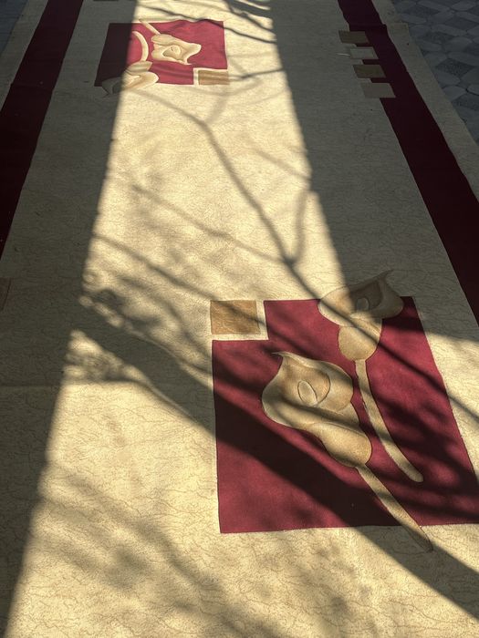 Продам ковры в хорошем состоянии