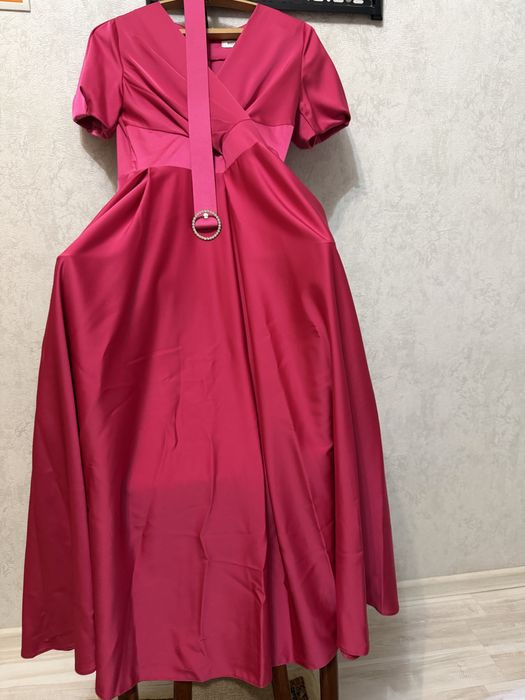 Продам вечерние платье