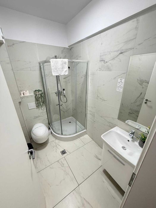 IS LUX !! Cazare Regim Hotelier Iasi Ap 1-2-3 Cam Palas-Newton-Centru