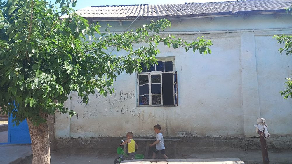 Shu uy sotiladi yer qoʻrgʻon oldi