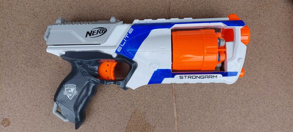 Pistoale Nerf Zombie/Elite