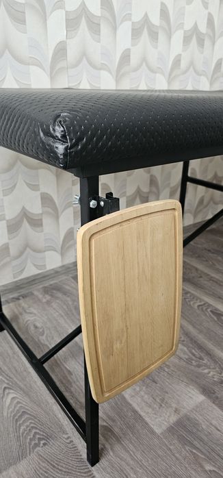 Продам кушетку разборную