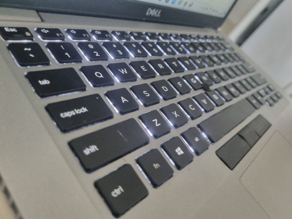 Vand laptop Dell Latitude 5410 i5 gen8