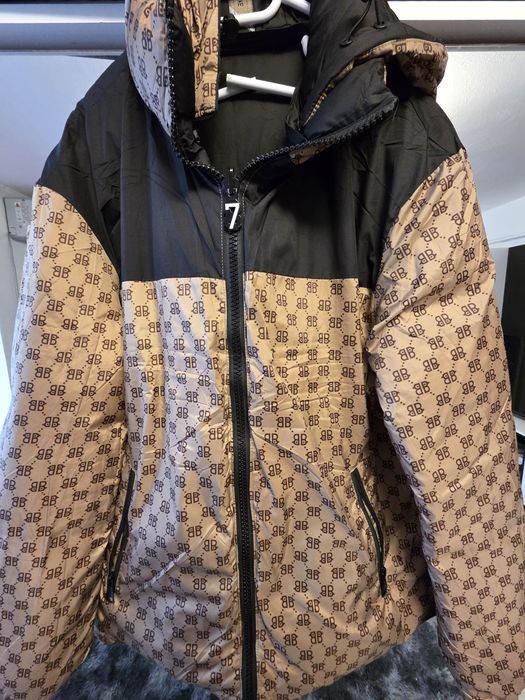 Geaca cu 2 fete,noua