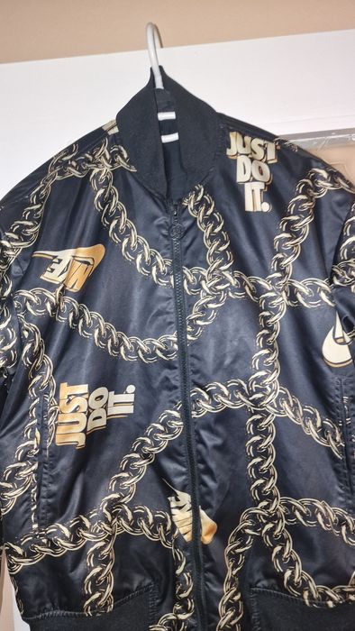 Уникално яке Nike 2бр.