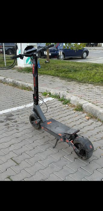 Vând  kukirin g4