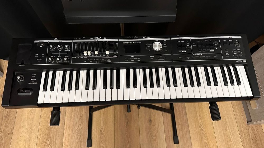 Roland VR-09 V-Combo B