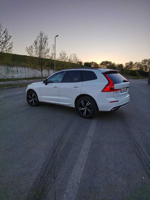Vand Volvo XC60, an fab. 2020, R designe