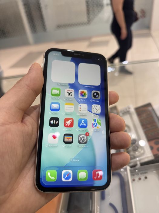 В продаже iphone 11 ,128g