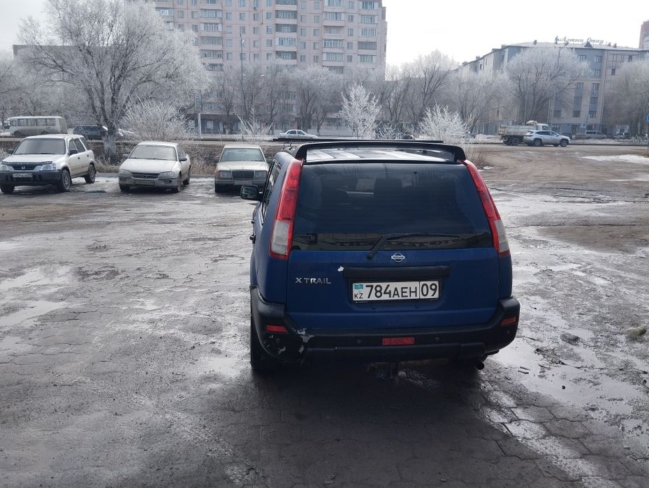 Машина Ниссан х-трейл Т-30