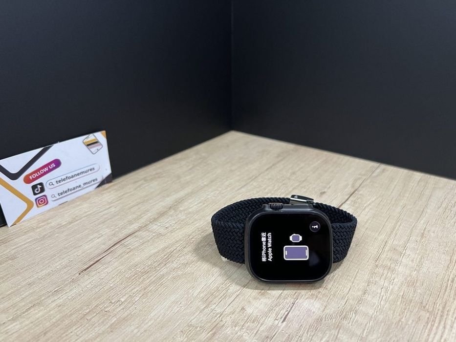 Apple Watch Ultra 2 49mm Black Titanium Second-Hand 2 ani garanție, Te