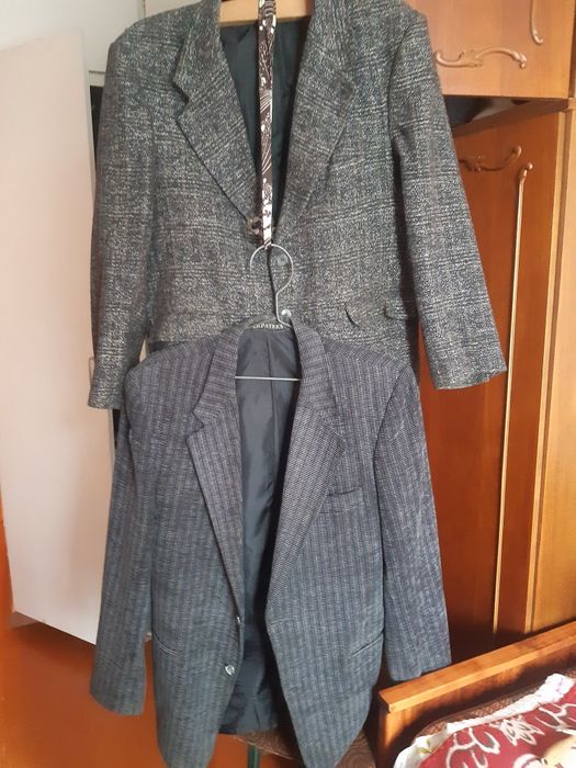 Костюмы ,пиджаки,брюки