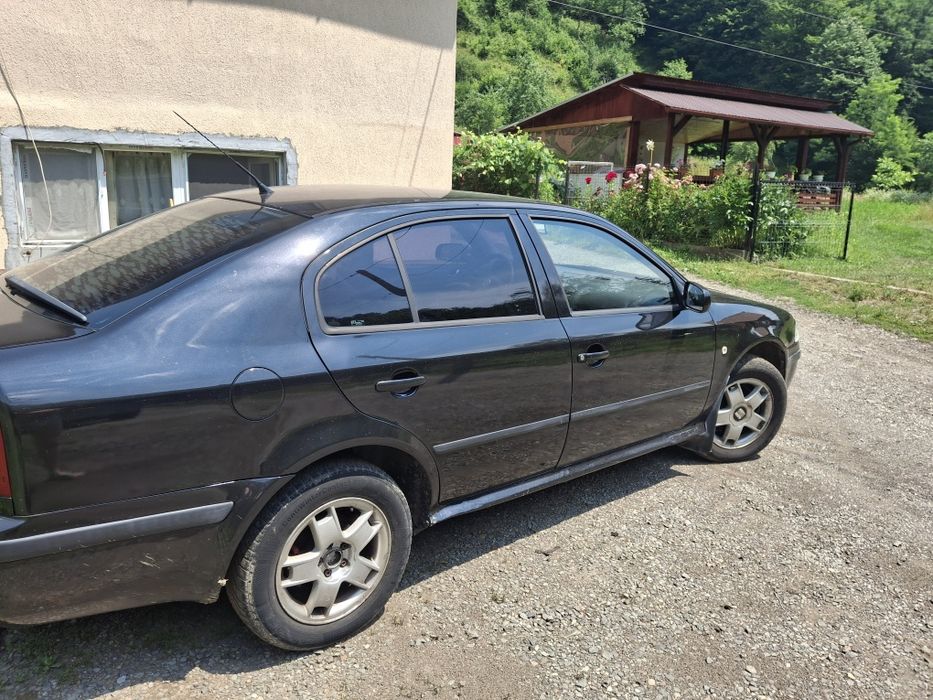 Vănd Scoda Octavia 2006stare bună acte la zi se oferă fiscal