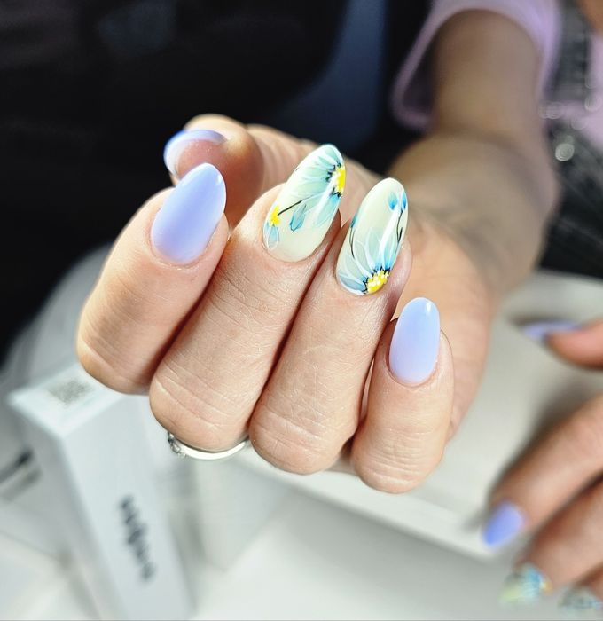 Маникюр на дому.6500тг. Скидка 10% на первое посещение.