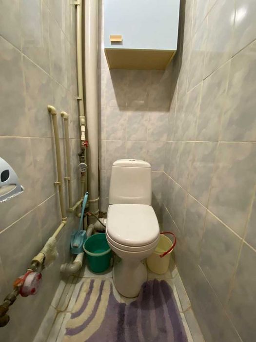 Продам 2 комнатную на 8 мкр