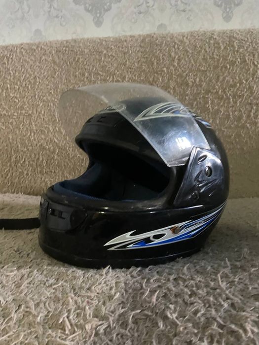 продается шлем для мото техники