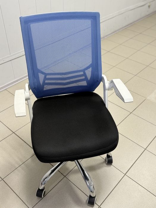 Продается кресло