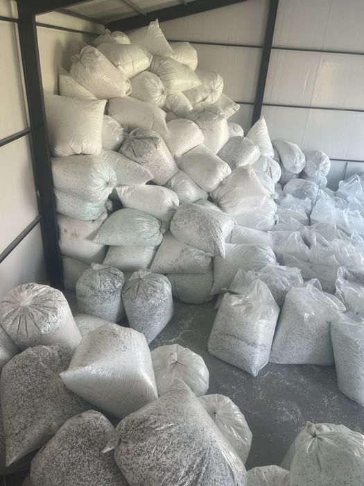 Vand granule  de polistiren pentru sape usoare sac -220litri pret sac 55 lei