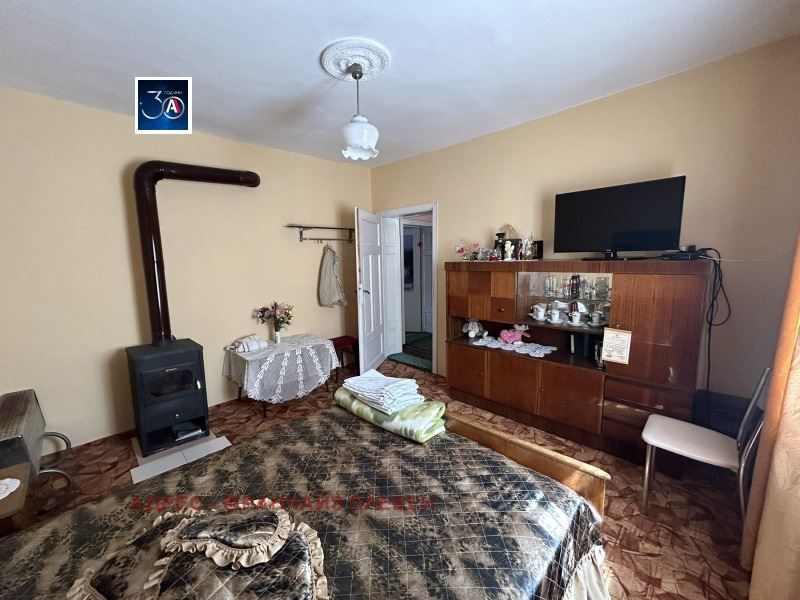 Продава се Къща в с. Горни Вадин, Област Враца - 60 кв.м за 425 €/кв.м - Снимка #5