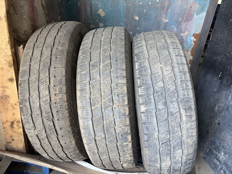 225/75 r16 c резина комплект