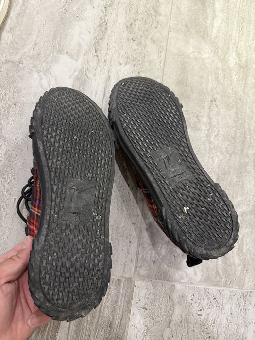 Кецове Giuseppe zanotti 42