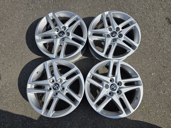 17цола Toyota 5x114,3 Тойота 4бр Оригинални