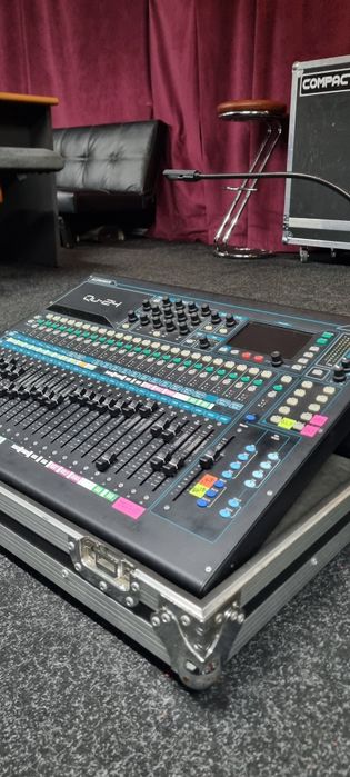Allen & Heath QU24 + multicore 24/8