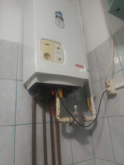 Vind centrala Ariston uno