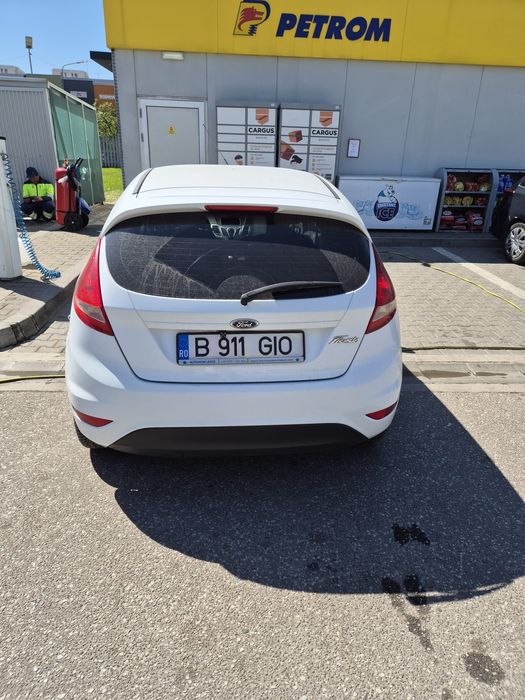 Vand Ford Fiesta