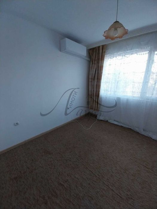 Дава се под наем Тристаен апартамент в Шумен, Пазара - 90 кв.м за 298.86 € - Снимка #7