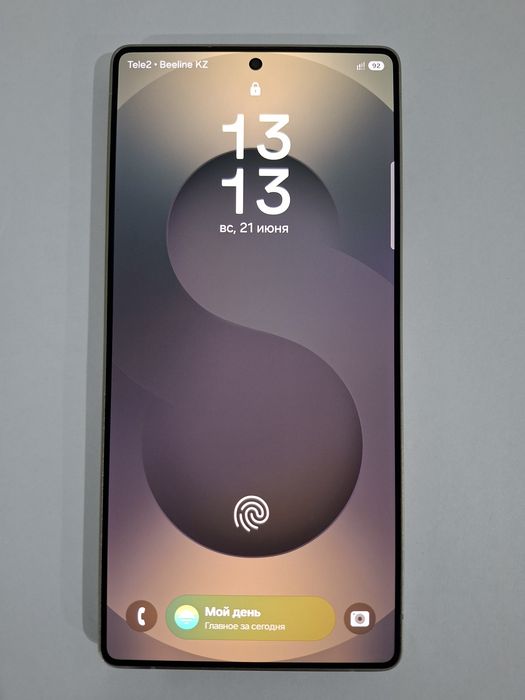 Телефон Самсунг S 25ULTRA
