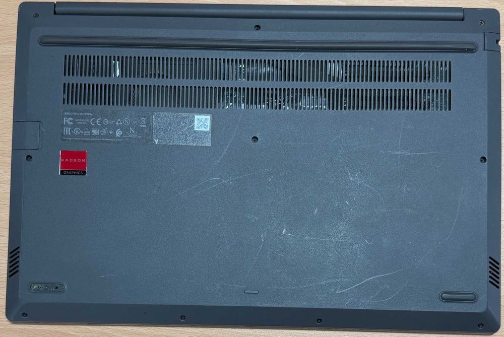 Лаптоп Lenovo ThinkBook