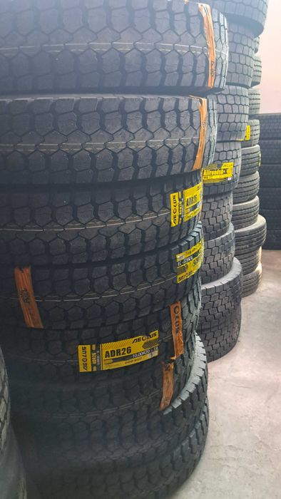 Автошина 10.00R20 AEOLUS ADR26 ( камаз зил  )