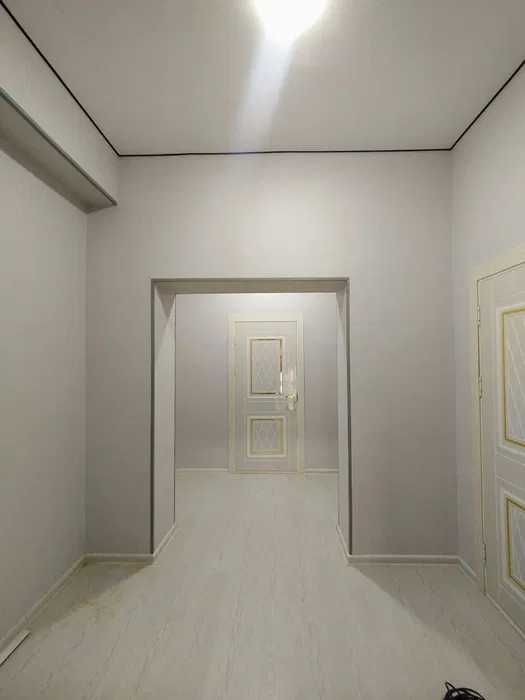 Янги домдан евроремонтли 2 хонали квартира 1 каватдан сотилади Мелодия