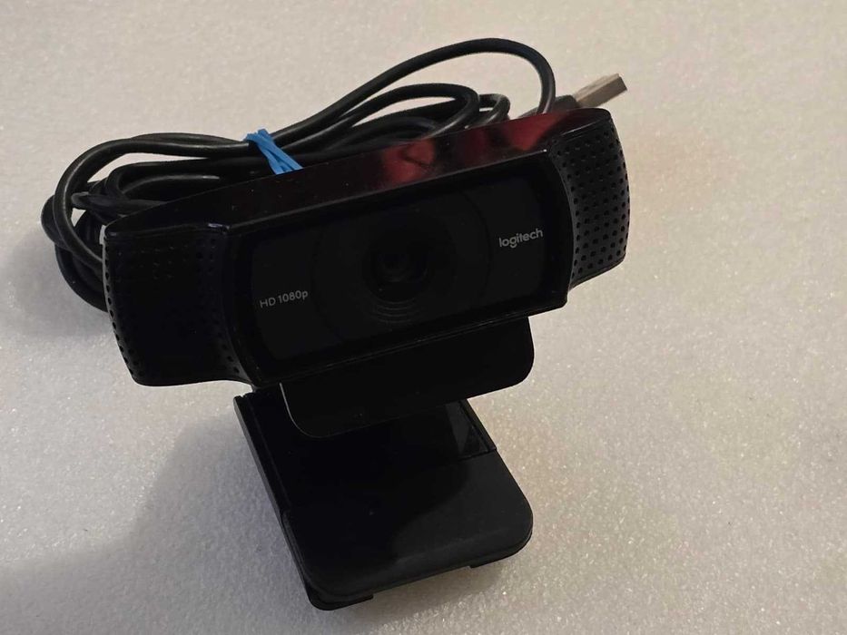 Camera web Logitech HD Pro C920, Full HD, Negru, Microfon - poze reale