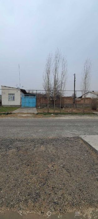 Uy Sotiladi uchastka