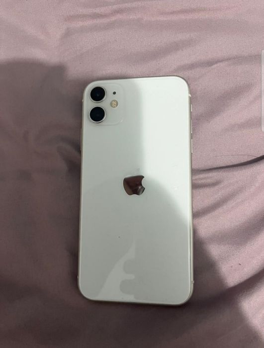Iphone 11 73%/128gb