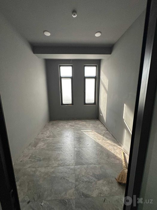 Аренда коммерческого помещения 256 м², Лабзак, вдоль дороги