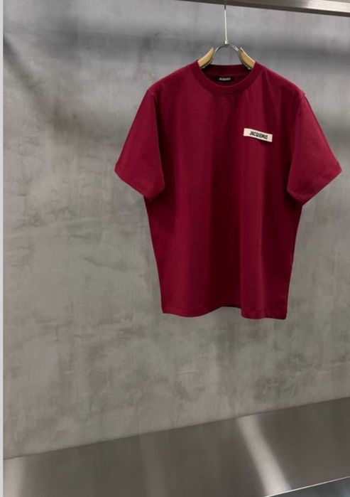 tricouri modele noi jacquemus